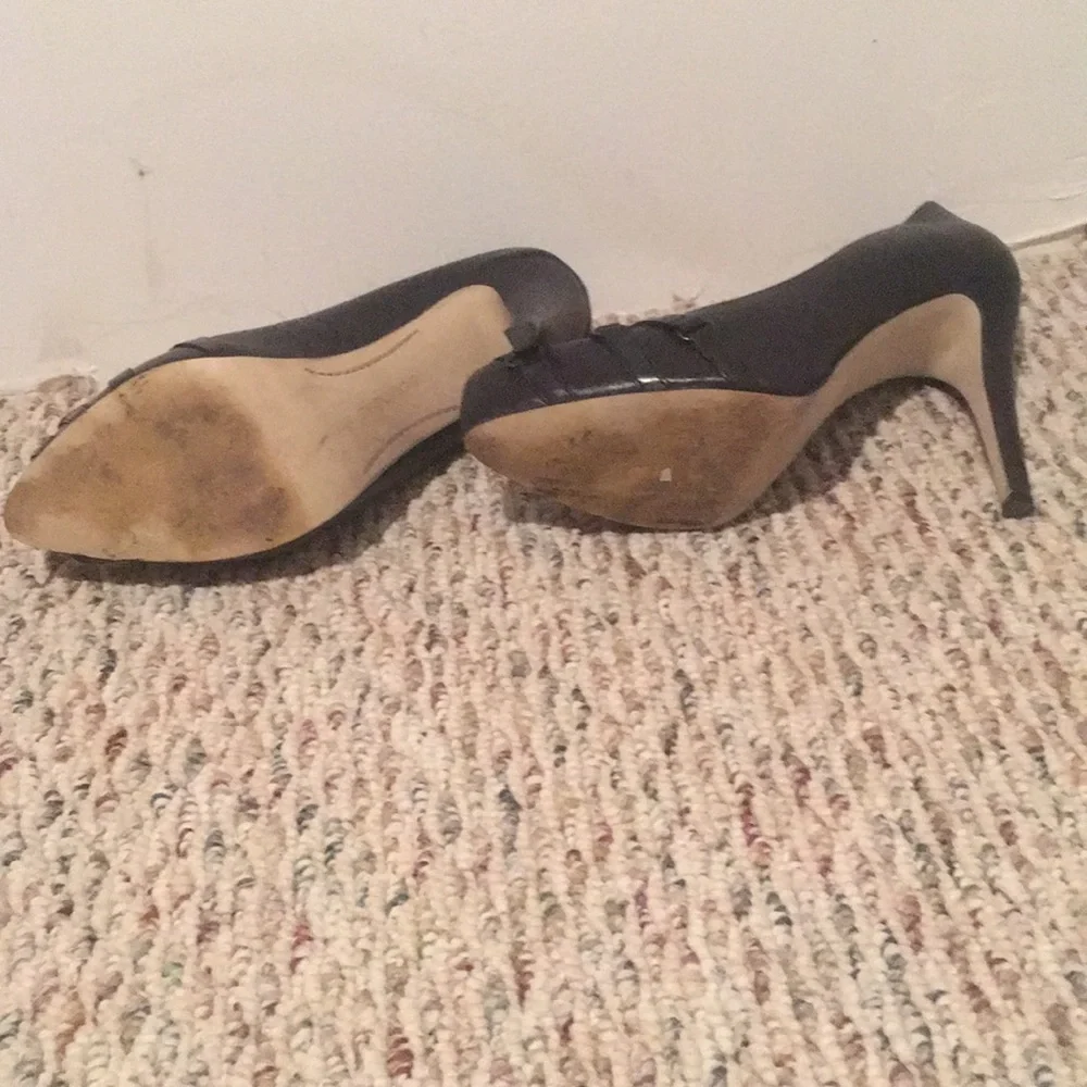 Black platform pump from Boutique 9